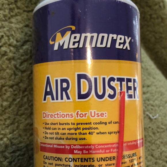 Memorex Air Duster 100% Non-Flammable - Moisture Free - Non-Ozone depleting - Picture 2 of 8